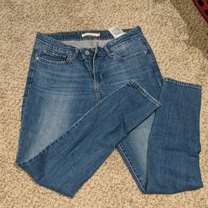Levi 711 Skinny Jeans sz 28
